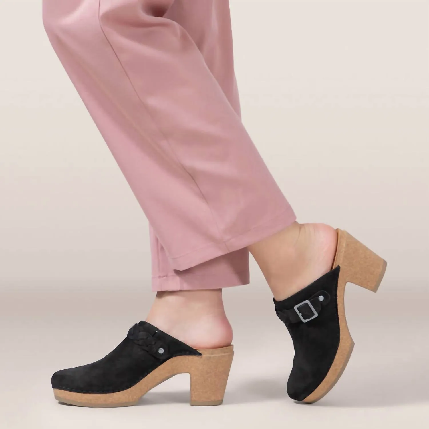 Aetrex - Women's Corey Heeled Clog