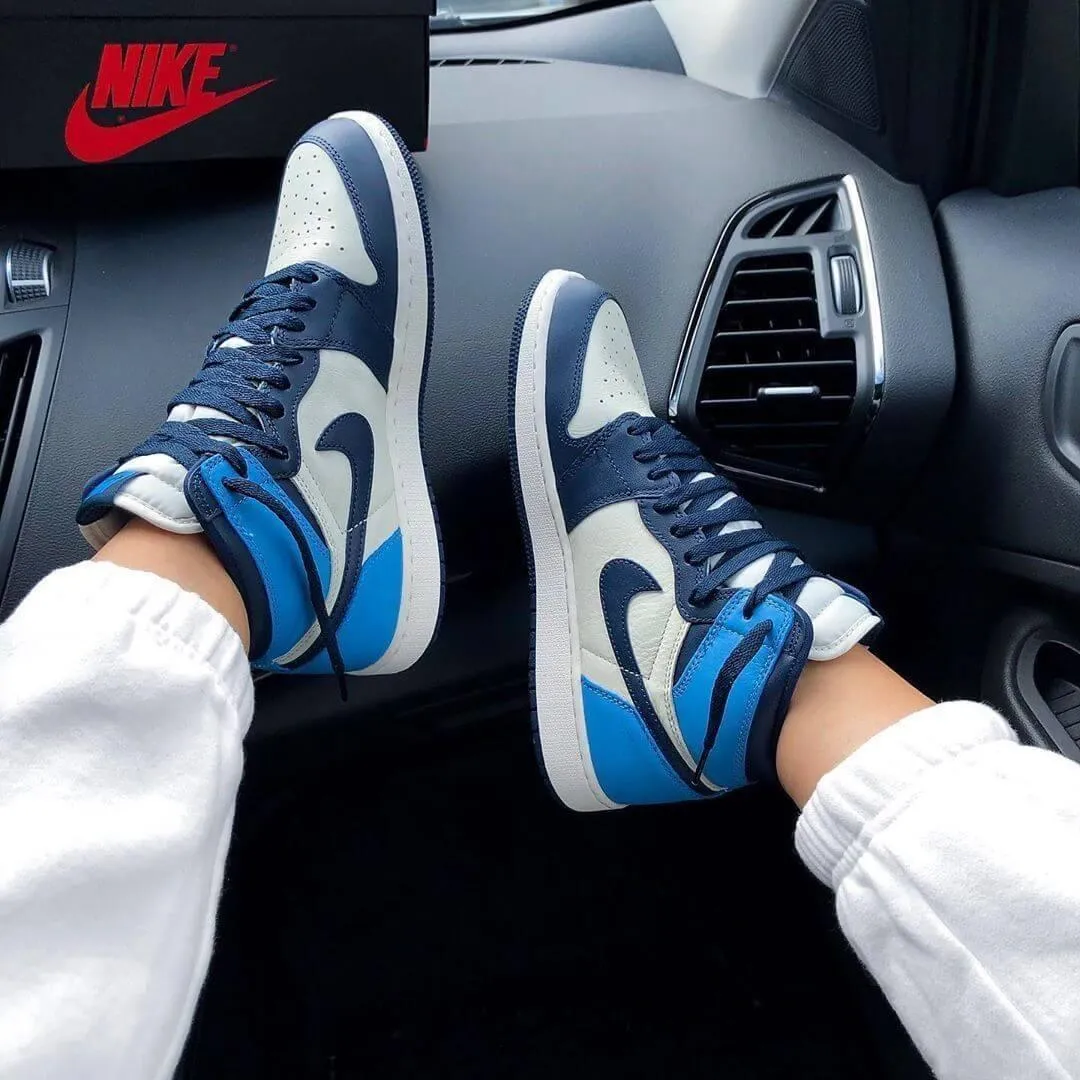 Custom Air Jordan 1 Obsidian Blue Sneakers